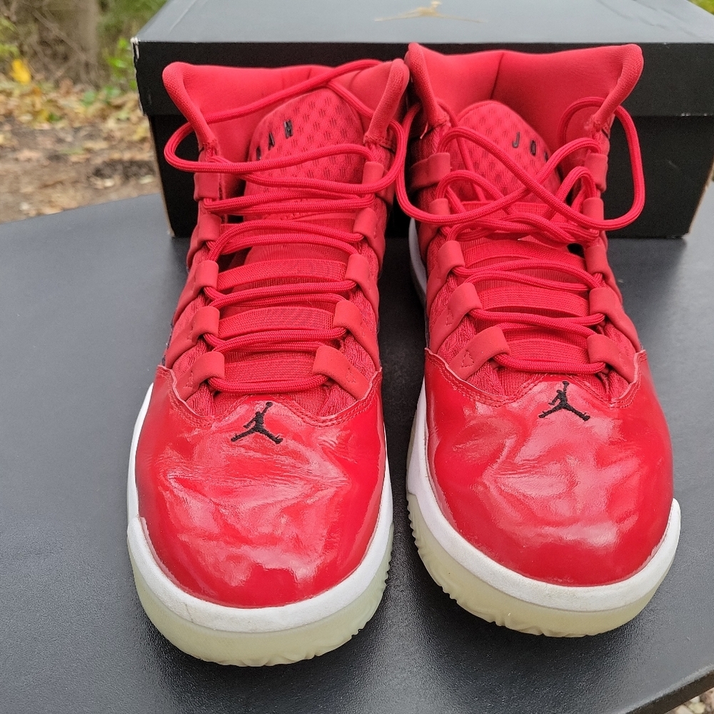 NIKE Jordan Max Aura Men's 10.5 - Picture 5 of 16